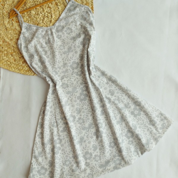 تونیک‌ زنانه گل‌و پروانه طوسی