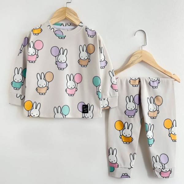 راحتی خرگوش بادکنکی