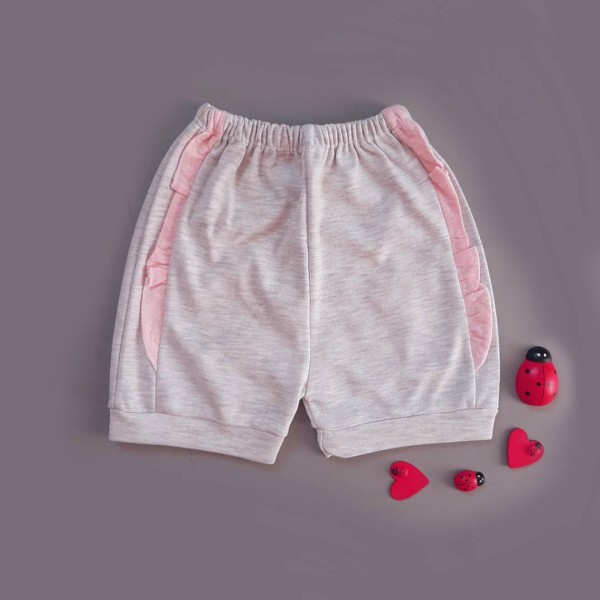 شلوارک کوچولو