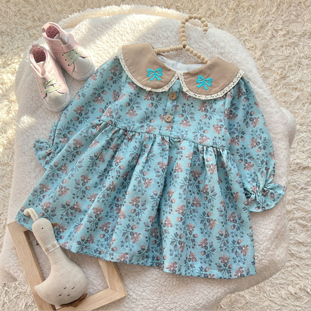 پیراهن آبی بهار